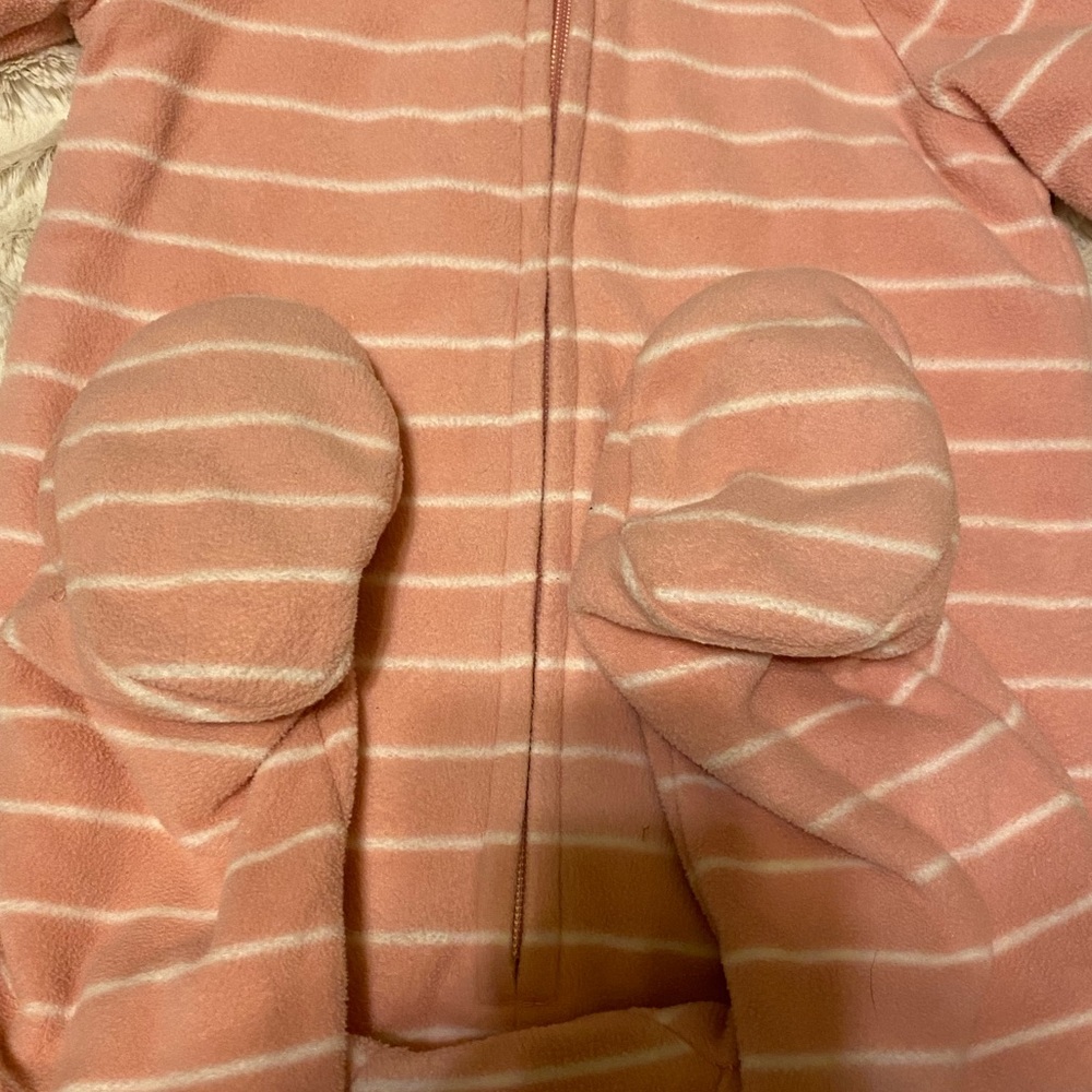 Old Navy Fleece Snowsuit for Baby - Size 6-12M - Picture 5 of 7